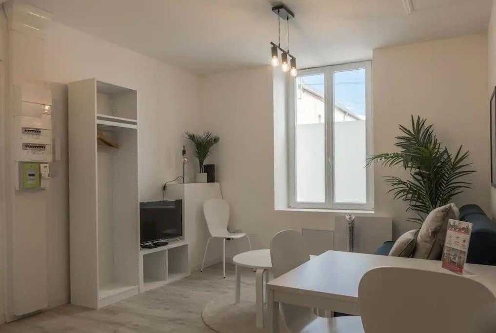Ferienwohnung Charme De Loire A St Ay *T2* Saint-Ay Exterior foto